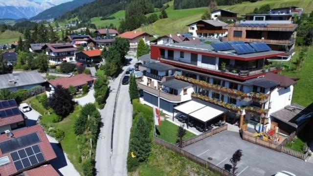 Hotel Bergkranz Mieders Bagian luar foto